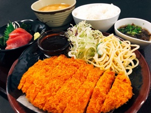 とんかつ定食